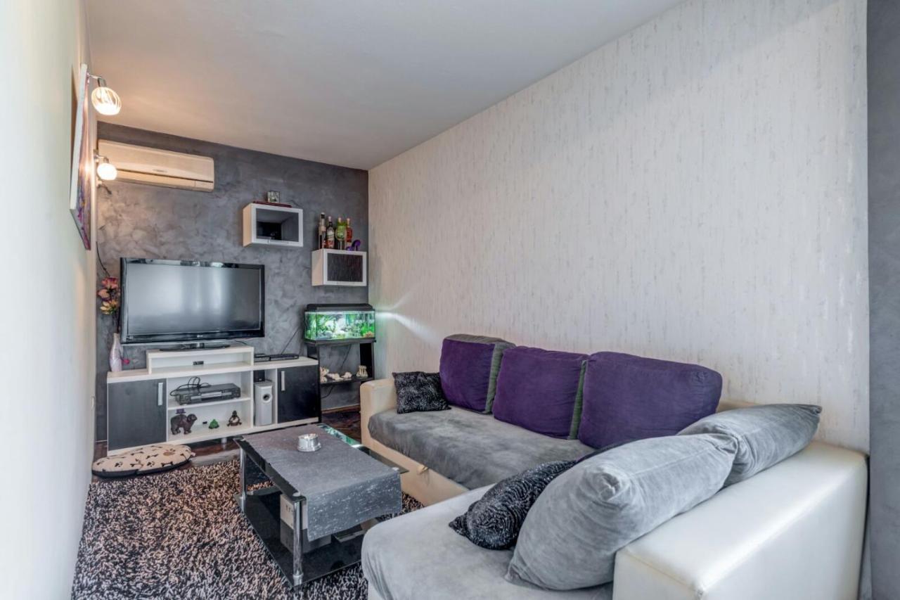 Cool Cozy Apartment Split Exterior foto